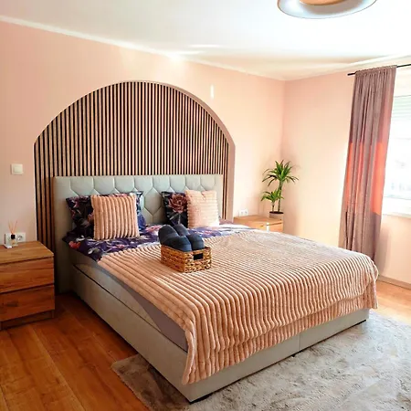 Brand New Luxury Citycenter With Free Parking *