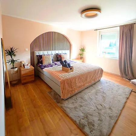 Brand New Luxury Citycenter With Free Parking * Marburgo